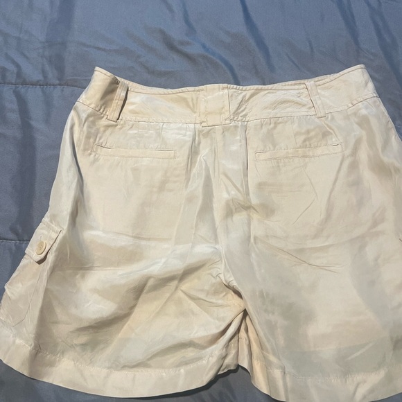 Talbots cargo shorts sheer 4p tan cream button front - Picture 2 of 5